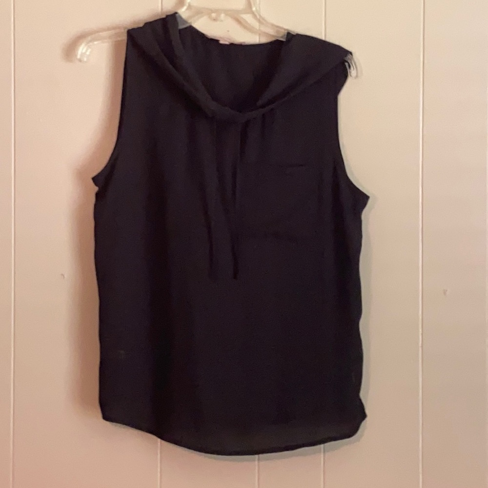 Black hoodie silk top 100% Polyester size M